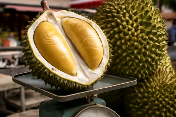 Durian Price Per Kg vs Per Fruit: What You Really Pay